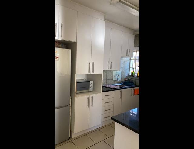 3 BEDROOM HOUSE FOR SALE IN ELANDSPOORT